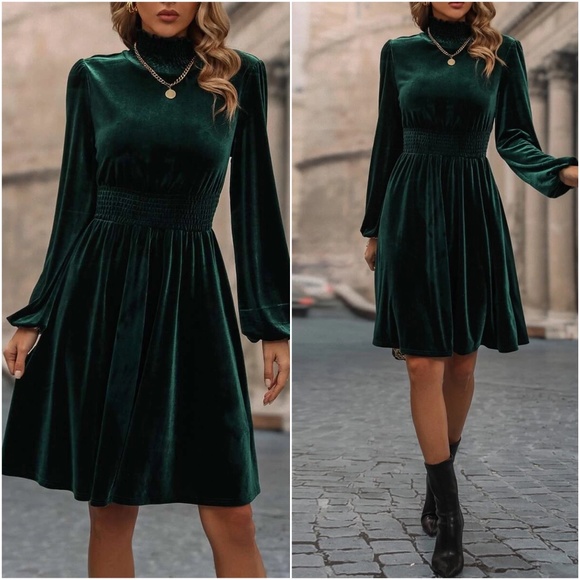 Classic Hunter Green Velvet Holiday Party Evening dress - Picture 1 of 5